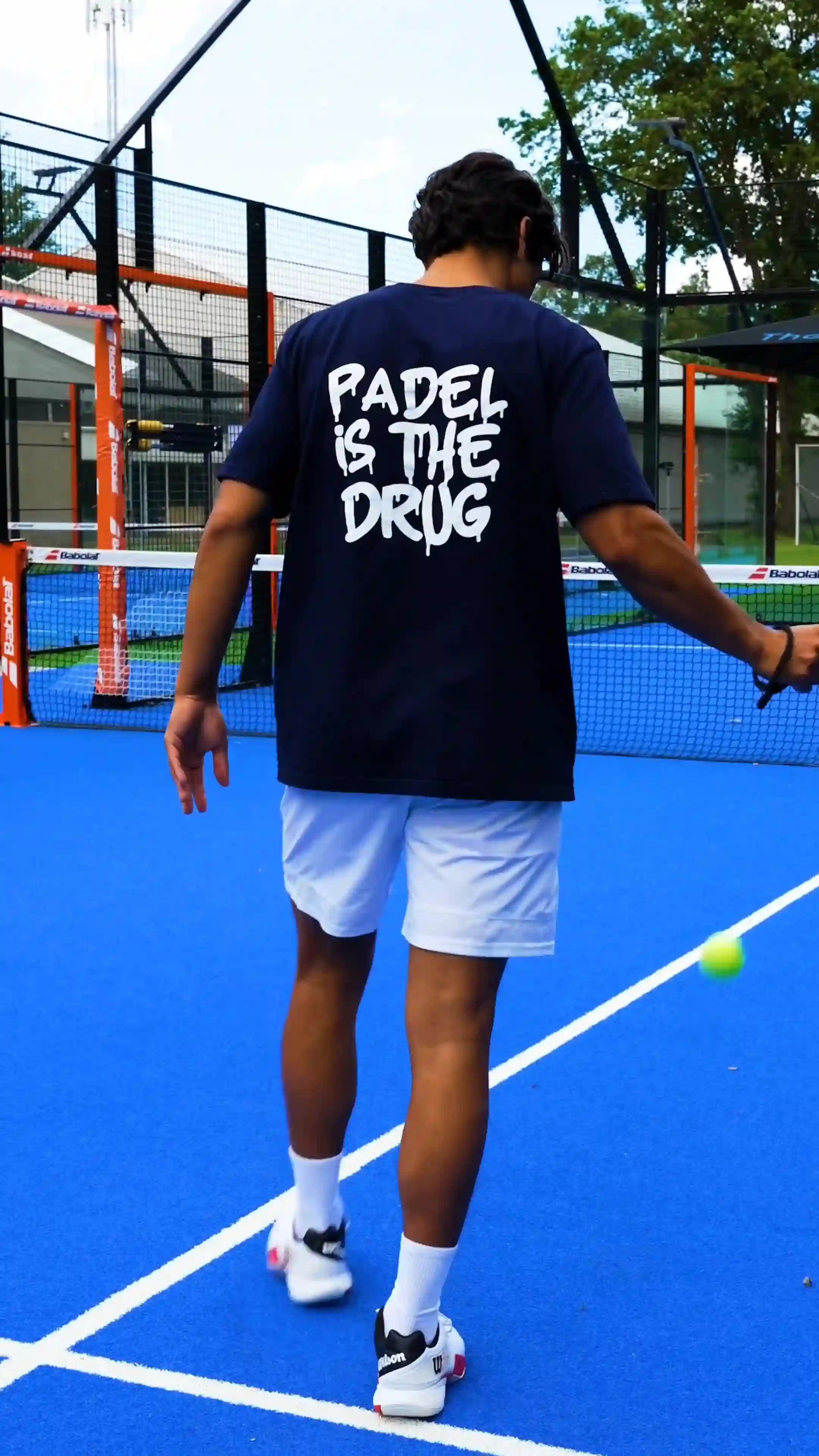 T-shirt  | Donkerblauw | Padel Is The Drug | Oude Collectie